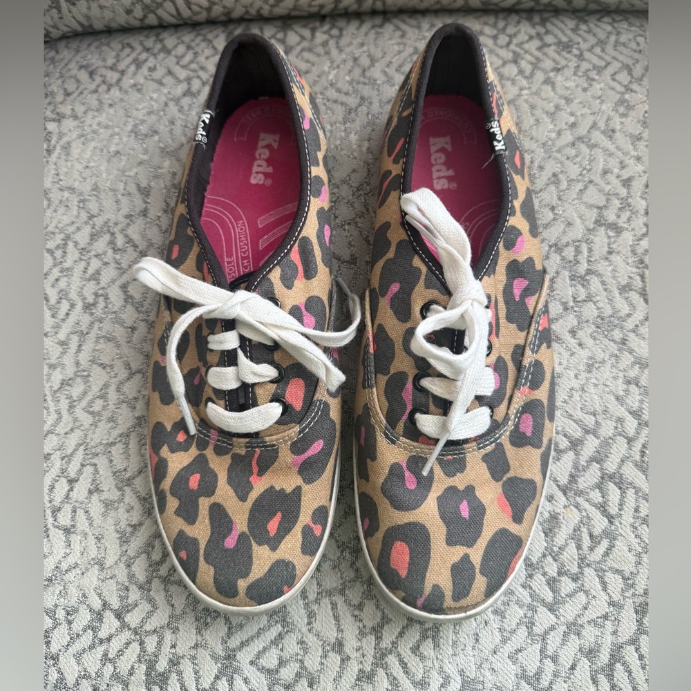 Keds Leopard Print Canvas Sneakers with Pink Accents - Size 8
